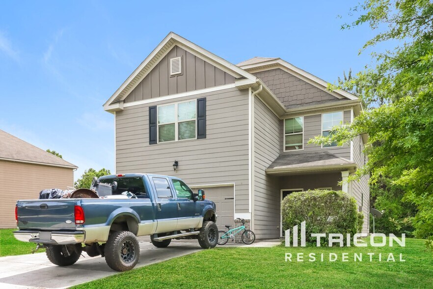 Primary Photo - 239 Huntleigh Chase Dr