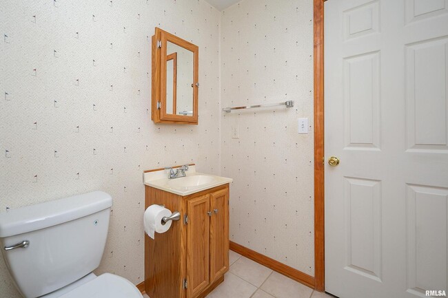 Building Photo - 4005 Raleigh Ave