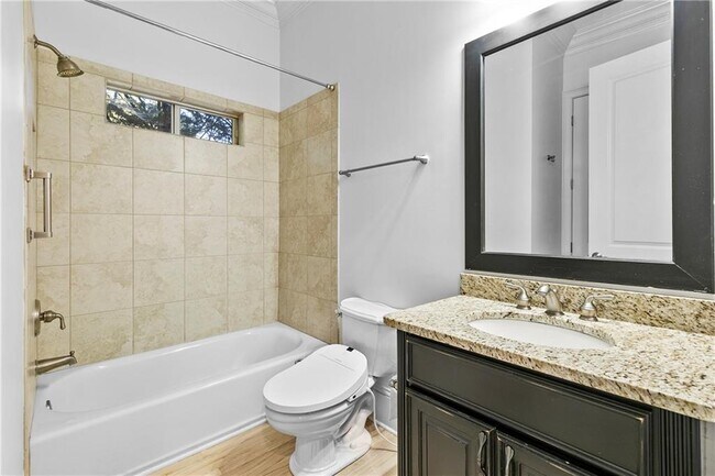 Building Photo - 7665 Ledgewood Way