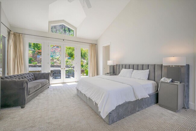 Building Photo - Welcome to Your Luxurious Napa Valley Retr...