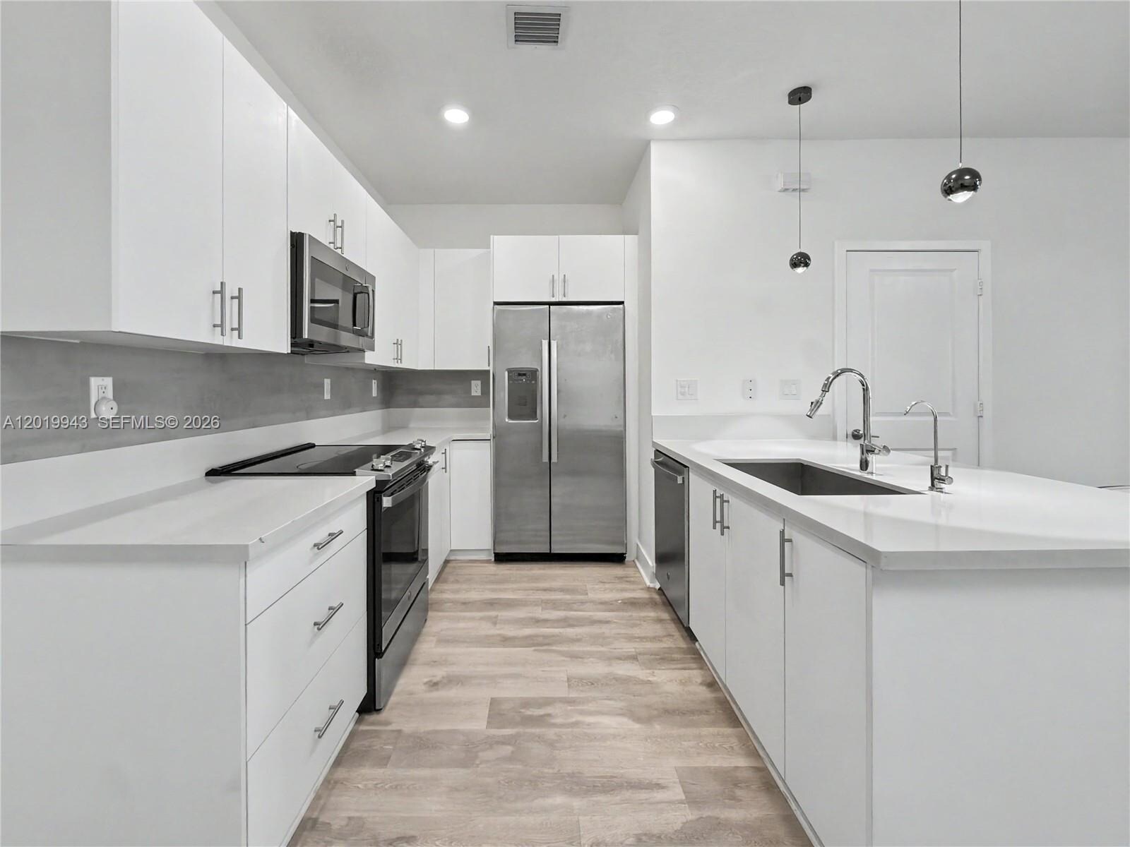 Building Photo - 4527 NW 83rd Path
