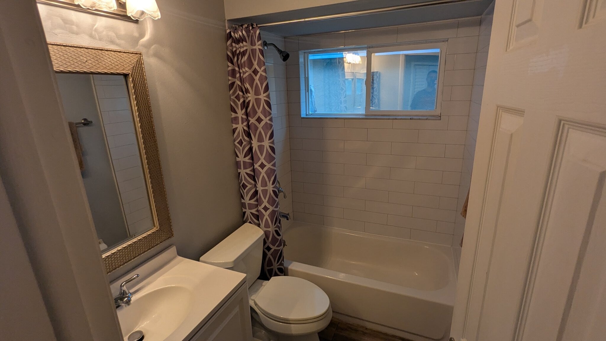 Building Photo - 492 Wild Fox Dr
