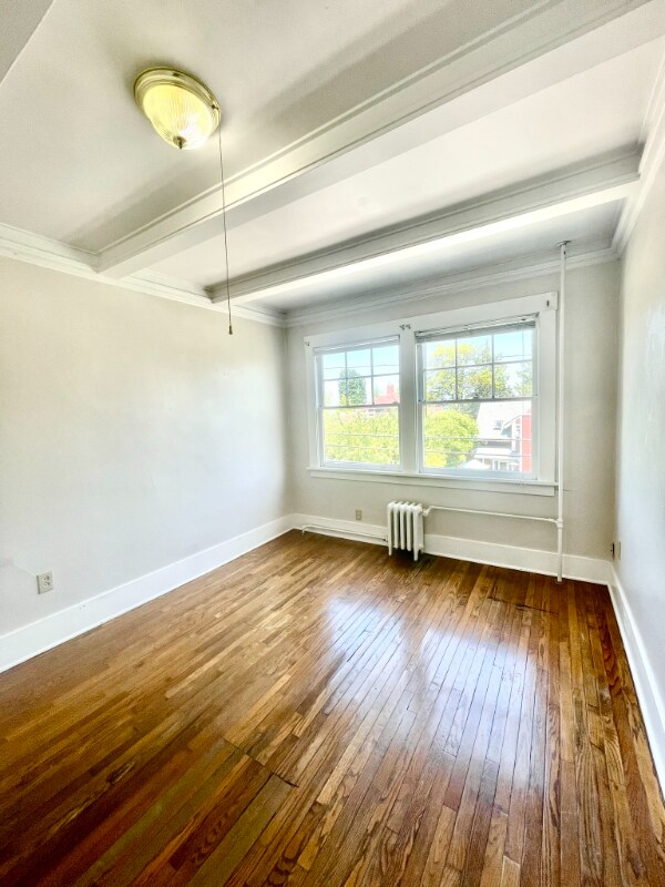 Building Photo - 901 N M St