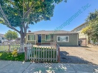 Building Photo - 3428 San Marino Ave