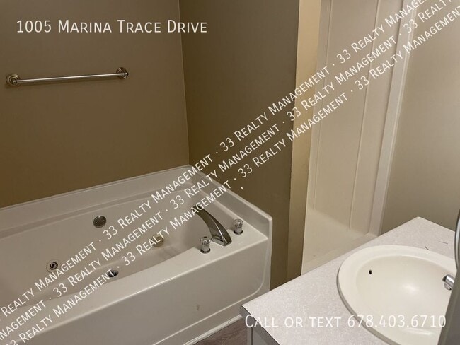 Building Photo - 1005 Marina Trace Dr