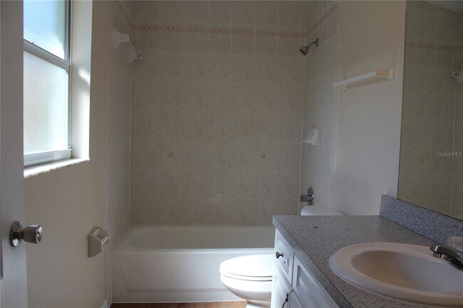 Building Photo - 8713 N Tangerine Pl