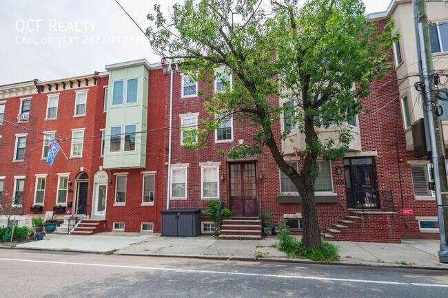 Building Photo - 1538 Christian St