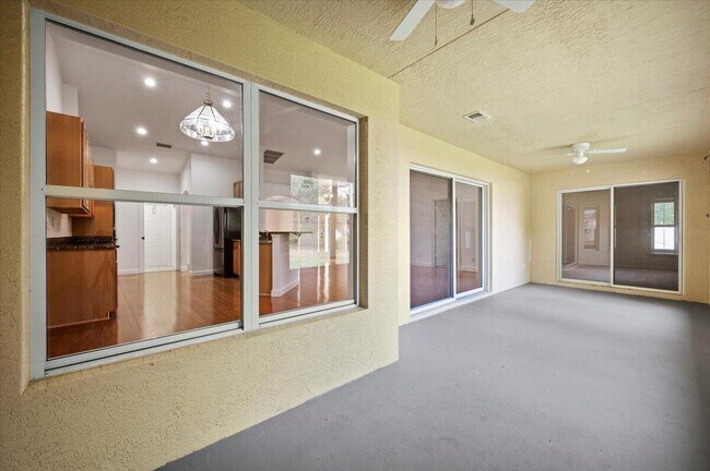 Building Photo - 4190 SW Utterback St