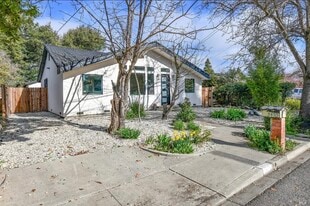 Building Photo - 2470 W Pueblo Ave
