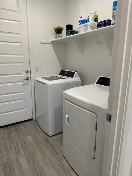 Laundry room with full sized washer and dryer - 8957 W Palo Verde Dr