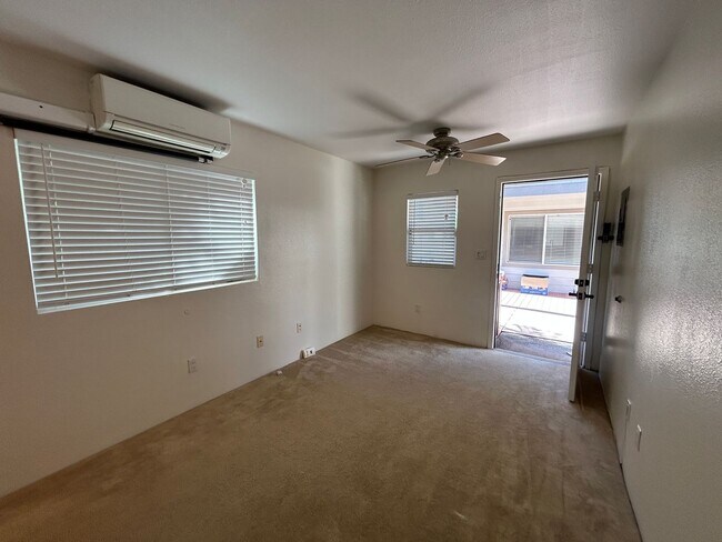 Building Photo - Large Ocean Pointe Home with In-Law Suite,...