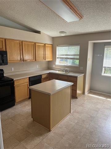 Building Photo - 5856 Fossil Dr