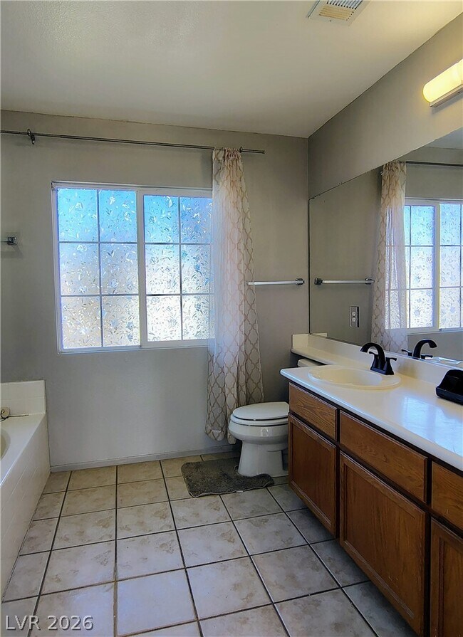 Building Photo - 10097 Flagstaff Butte Ave