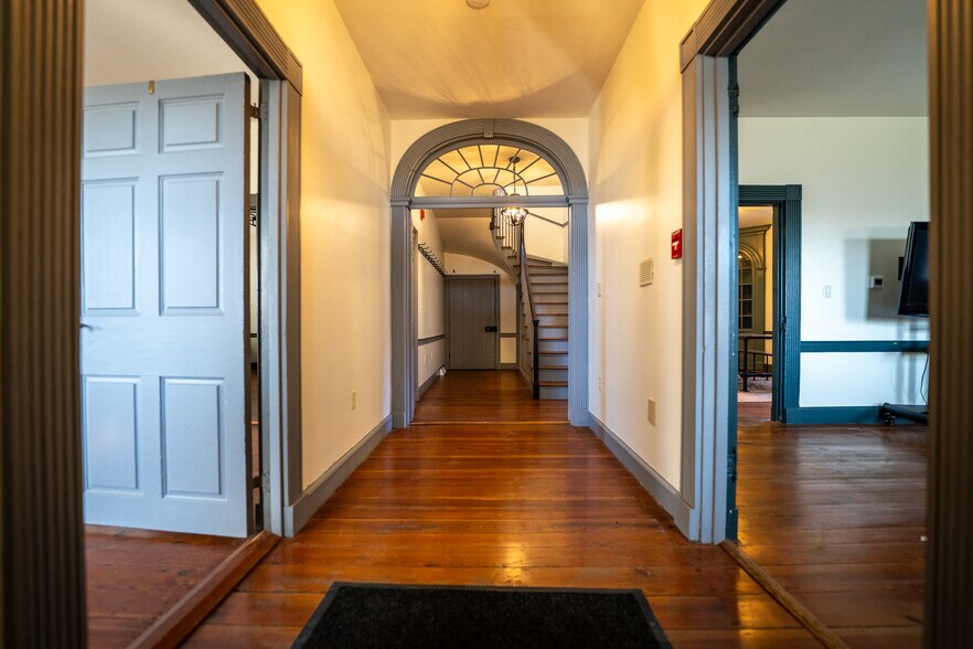 Main Hallway - 2200 Strickler Rd