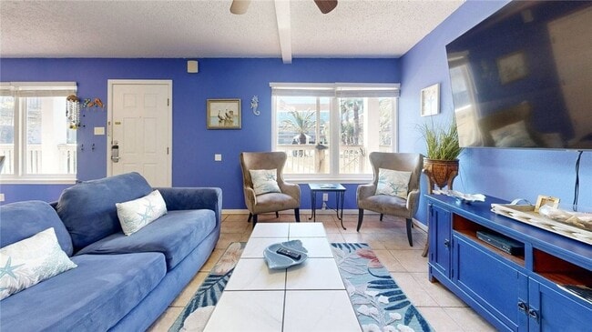 Building Photo - 15005 Windward Dr