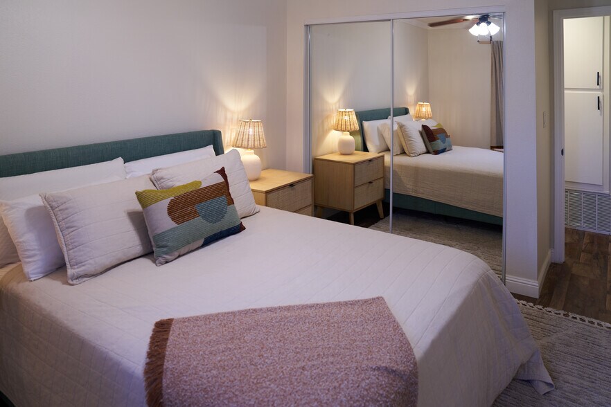 Building Photo - 46705 Washington St