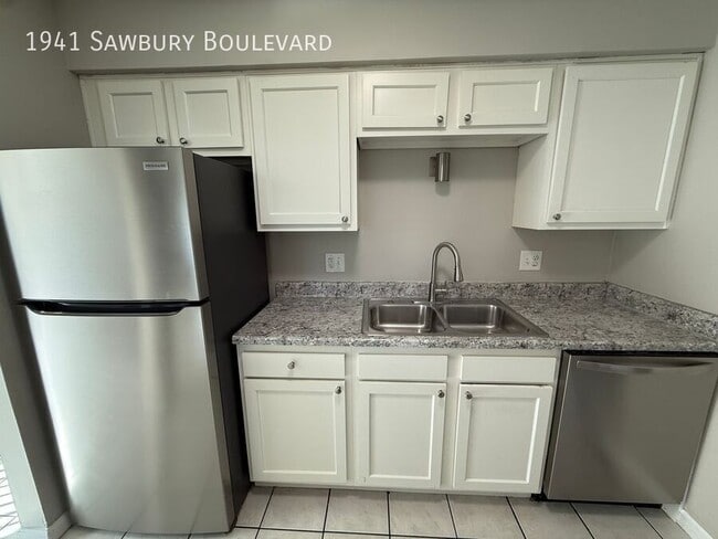 Building Photo - 1941 Sawbury Blvd