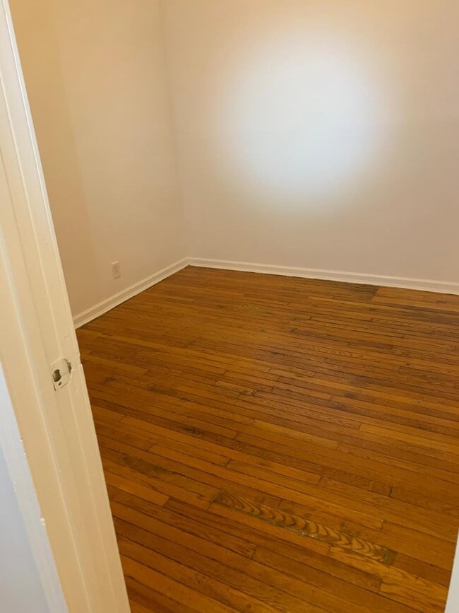 Building Photo - 4841 S Evans Ave