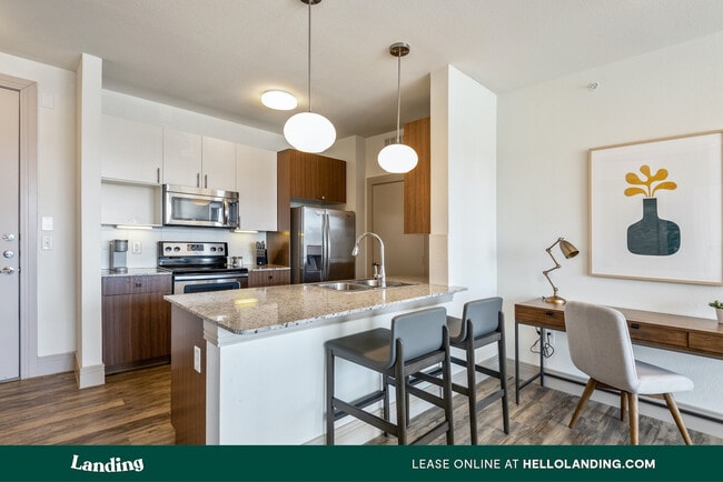 Primary Photo - 1751 Babcock Rd