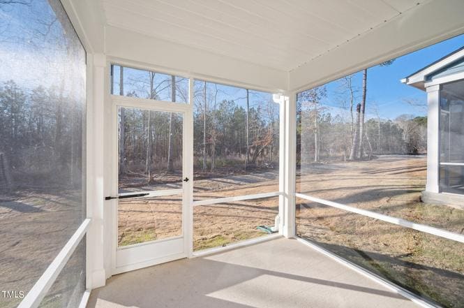 Building Photo - 390 Glacier Lake Dr