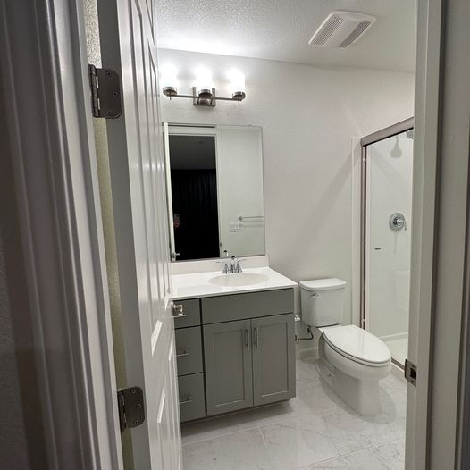 Full Bath - 403 Industrial Pky
