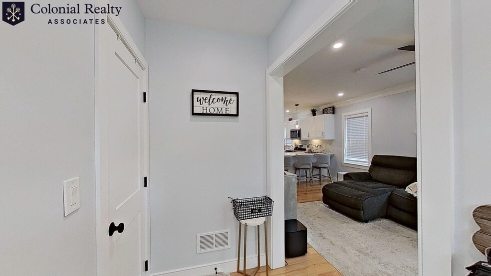 Building Photo - 32 Woodrow Ave