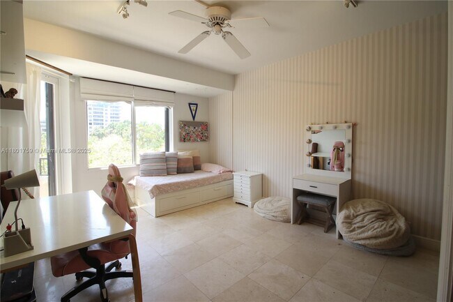 Building Photo - 201 Crandon Blvd