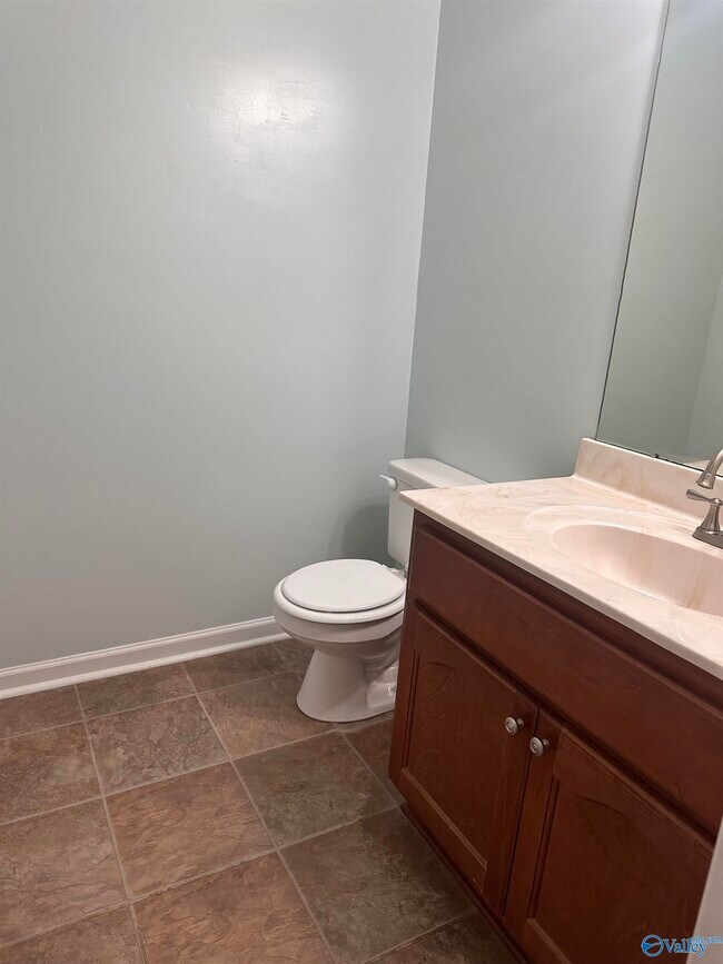 Building Photo - 4804 SE Brownston Ct