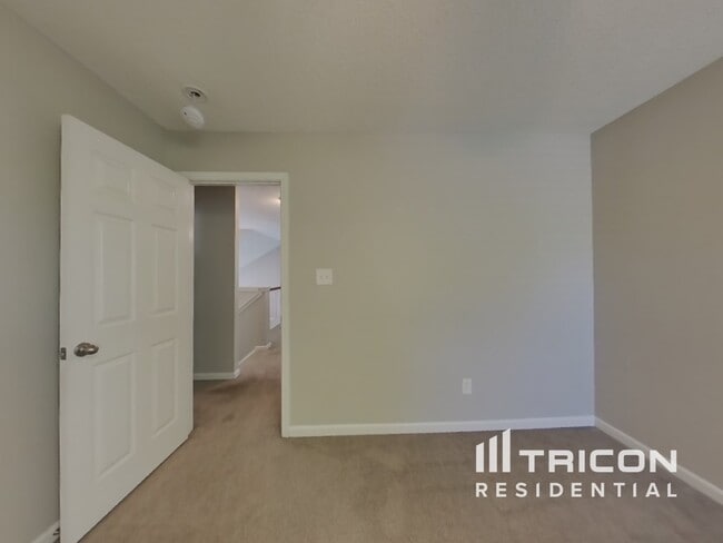 Building Photo - 5935 Laurenfield Dr