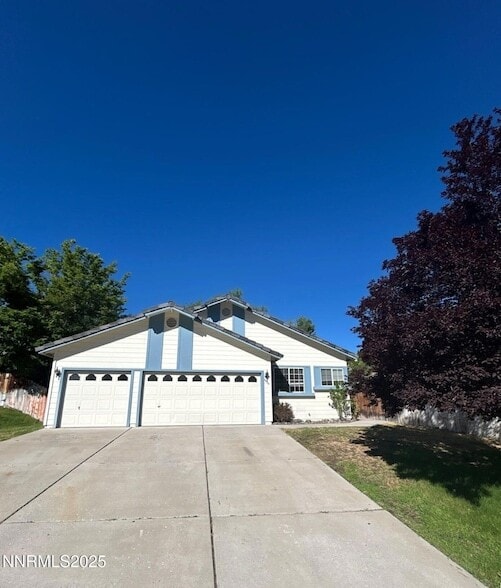 Primary Photo - 4835 Canyon Run Dr