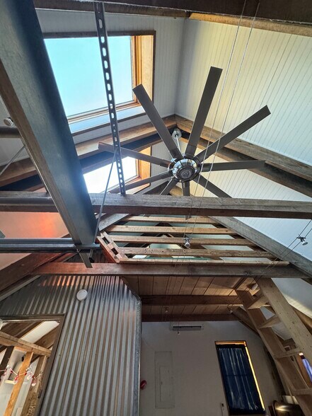 Building Photo - 1608 Laurel Grove Rd