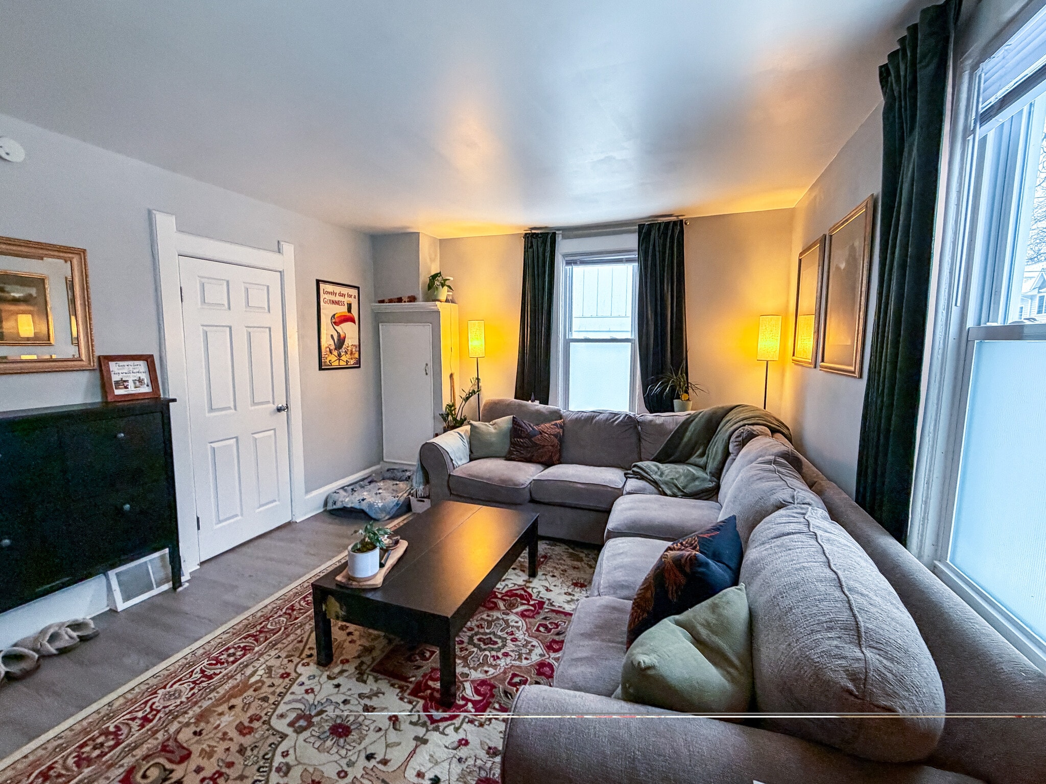 Living Room - 2477-2479 N Dousman St