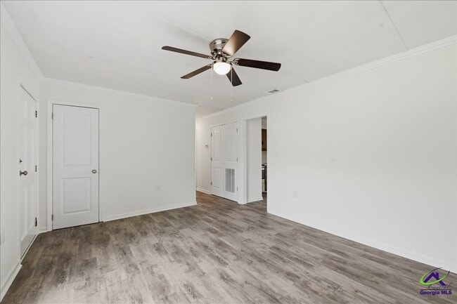 Building Photo - 526 Ochlahatchee Dr