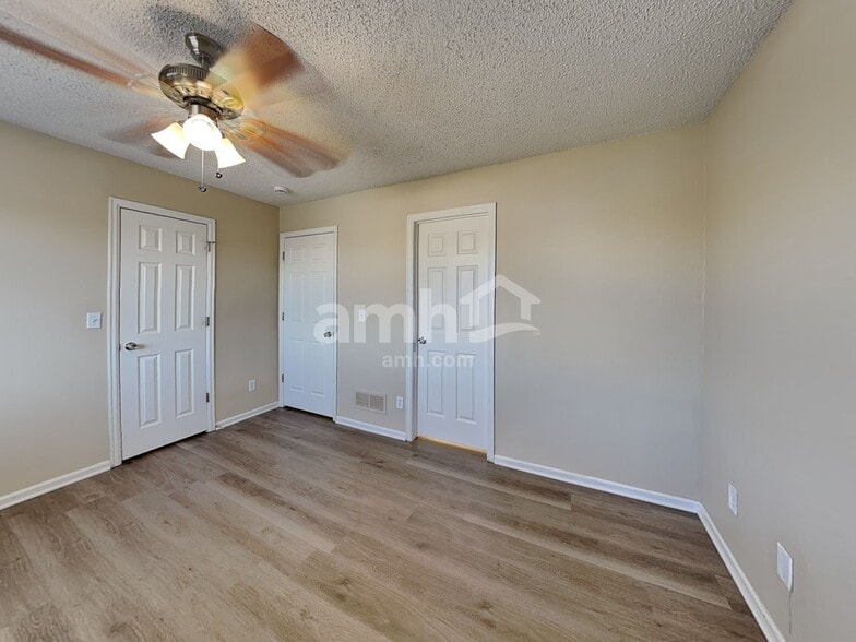 Building Photo - 21610 E 38th Pl