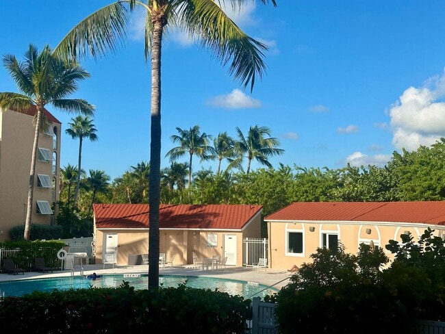 Building Photo - 3930 S Roosevelt Blvd