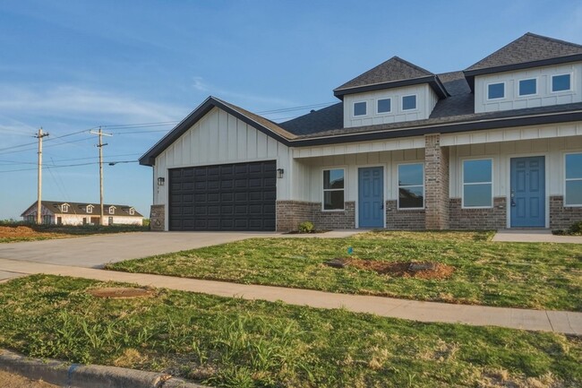 Building Photo - 6525 Inverness St