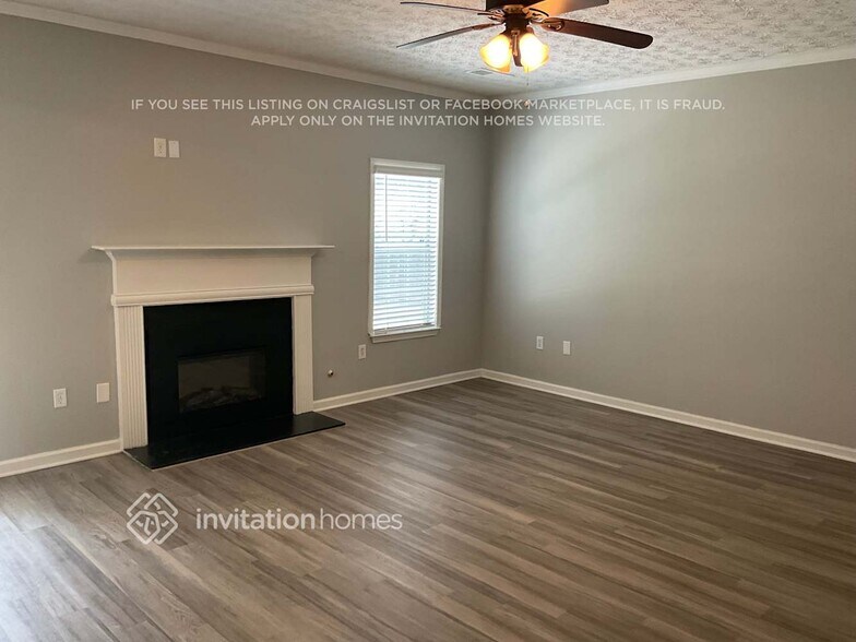 Building Photo - 989 Field View Dr