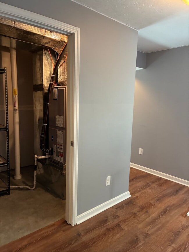 Building Photo - **ELIZABETHTOWN INDEPENDENT SCHOOL DISTRICT**