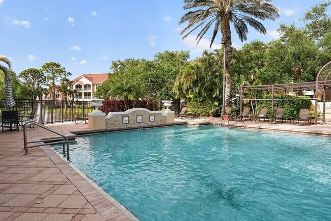 Building Photo - 4114 Central Sarasota Pkwy