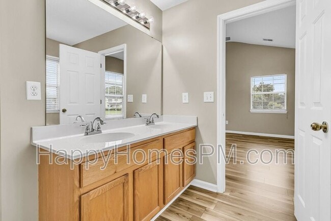 Building Photo - 1333 Pinyon Pine Dr