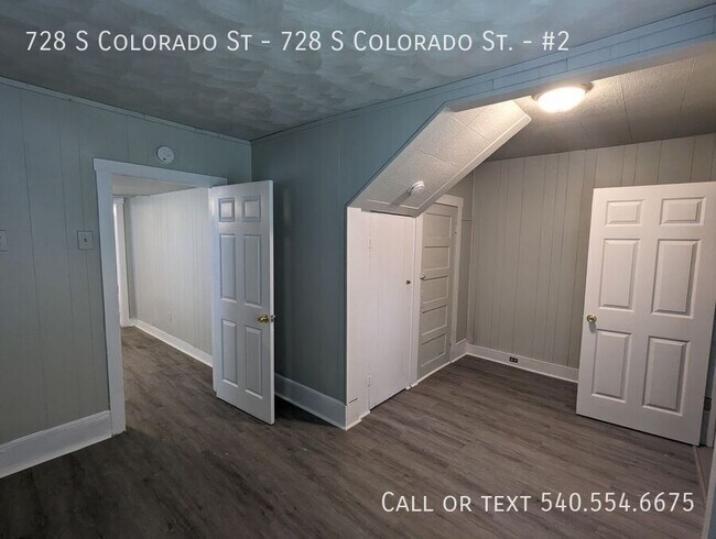 Building Photo - 728 S Colorado St