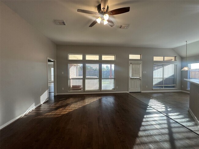 Building Photo - 11619 Buck Springs Trail