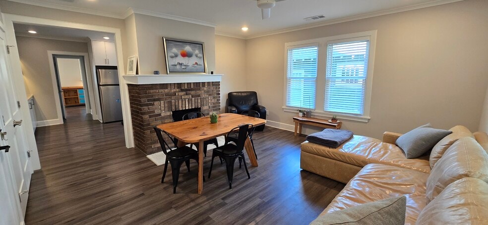 Living room - 1224 Hosea L Williams Dr NE