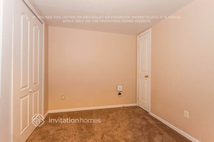 Building Photo - 12175 Elm Way