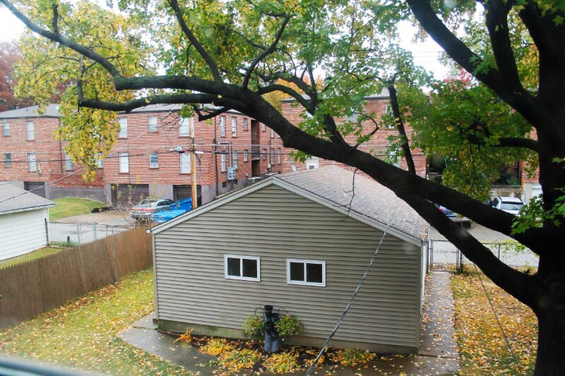 Building Photo - 3920 Berger Ave