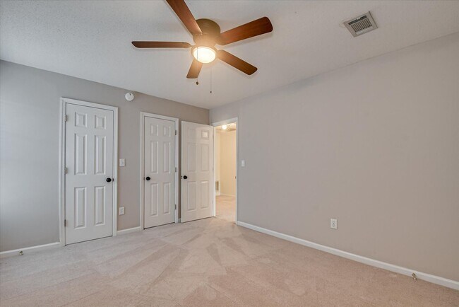 Building Photo - 4441 McManus Ct