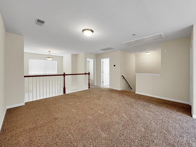 Building Photo - 4824 Willow Brook Ln