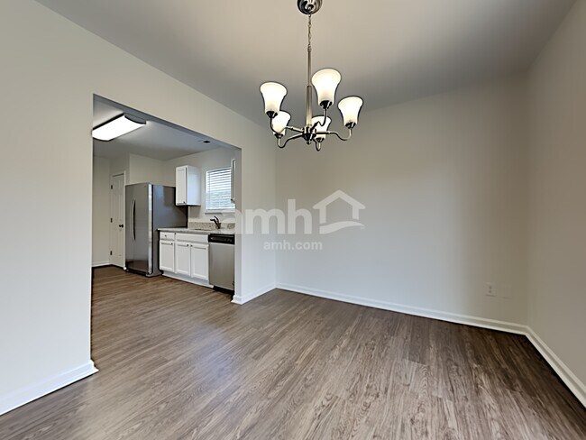 Building Photo - 3511 Watkins Ridge Ct