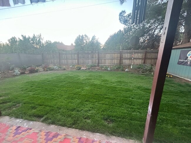 Building Photo - West Sedona