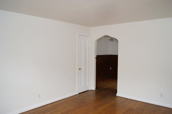 Building Photo - 4022 Paxton Ave